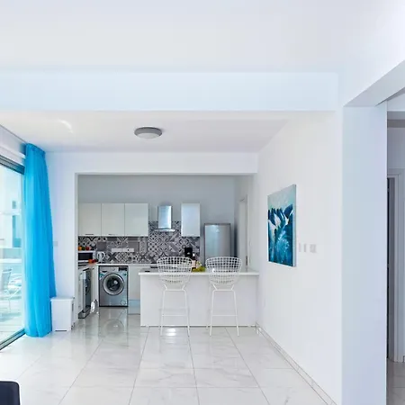 Marlen Villa